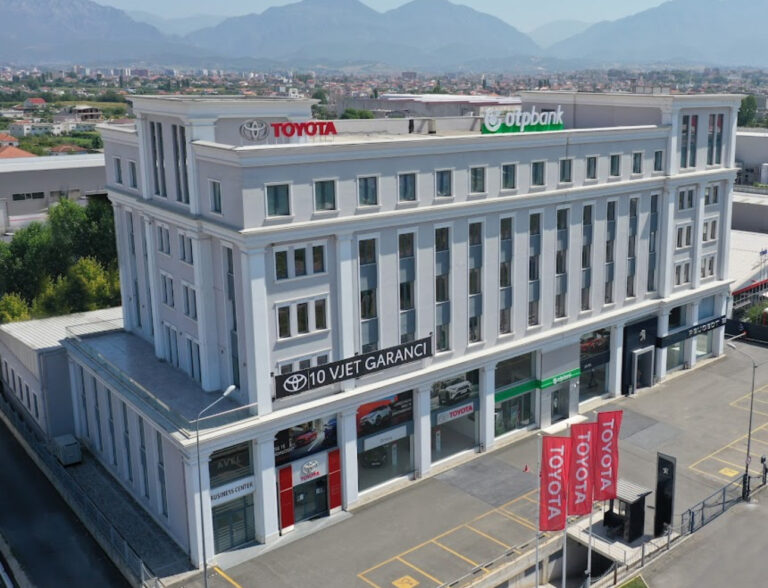 ALARM SIGURIE Tek Toyota Albania e Alto sh.p.k, 15 mijë makina probleme me AIRBAG