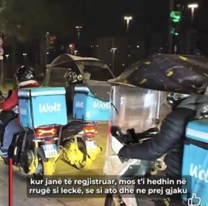 SKANDAL/ Wolt Albania kërcënon motoristët! Kush proteston, ikën!