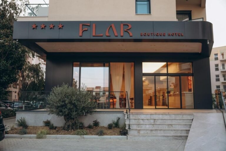 Flar Boutique Hotel