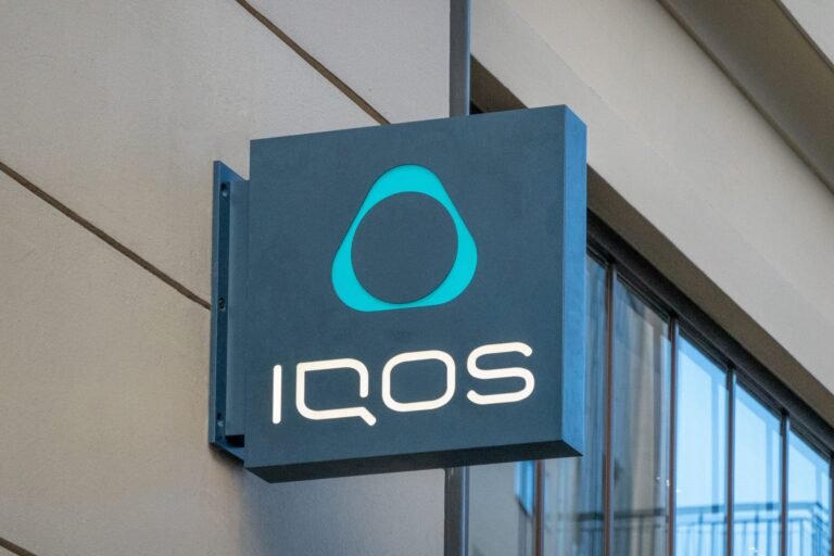 Kur nikotina shitet si “kuriozitet”: Fushata globale e IQOS ndez polemika