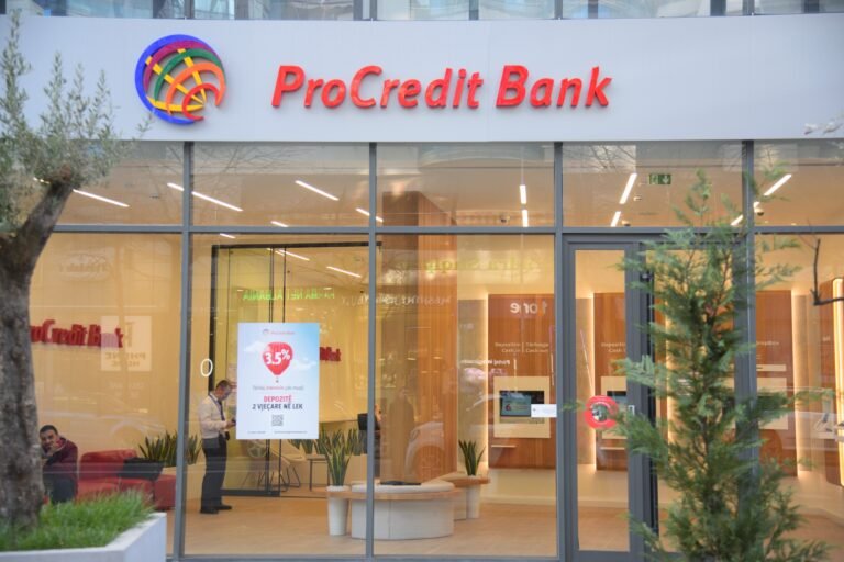 ANALIZA/ ProCredit Bank Albania në alarm! Financa shkon gropë…fitimet po zhduken ANALIZA/ ProCredit Bank Albania në alarm! Financa shkon gropë...fitimet po zhduken