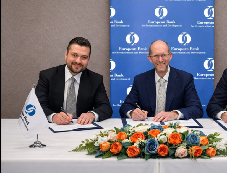 Fortis Energy rrëmbeu 412 hektarë tokat e Taçit! Banorët u zëvendësuan me panele diellore Fortis Energy rrëmbeu 412 hektarë tokat e Taçit! Banorët u zëvendësuan me panele diellore