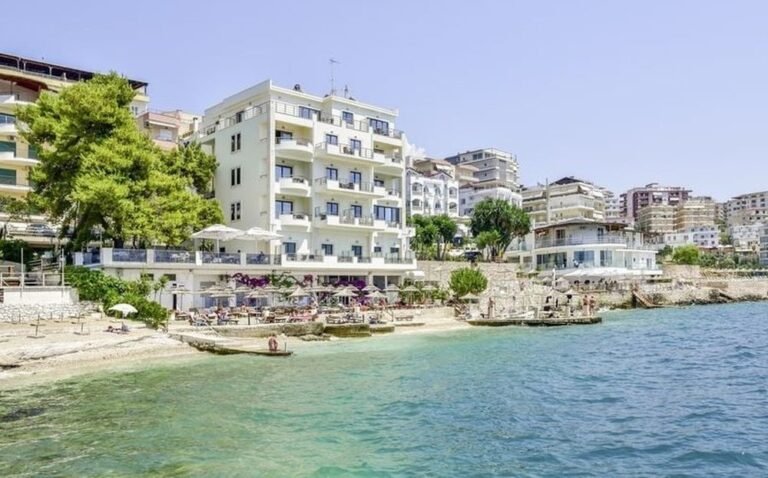 Qeveria Rama rrit TVSH-në për turizmin