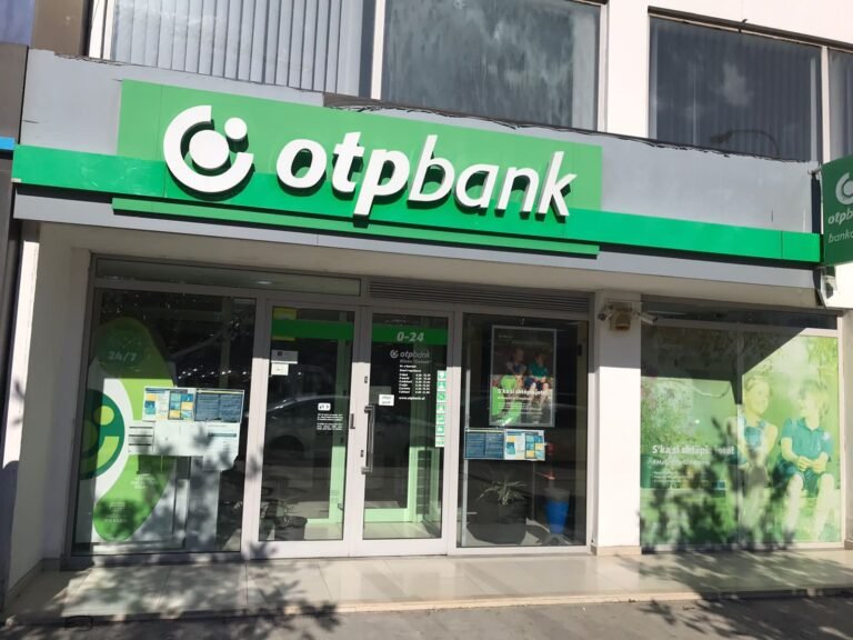 Aktiviteti i OTP-së në Rusi ngre pikëpyetje edhe për Shqipërinë: çfarë rreziqesh mund të krijojë ekspozimi i grupit?